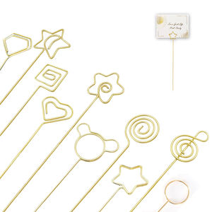 Porta Tarjetas de Alambre Metálico de 13 Pulgadas, Redondo, con Forma de Corazón, con Clip Floral, para Manualidades, Ramos, Notas, Tarjetas de Visita - Product Image 1