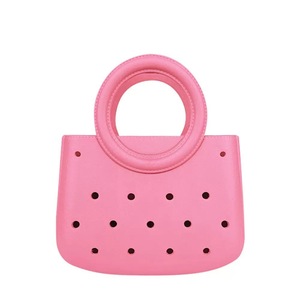 Bolso de mano EVA para mujer, nuevo bolso DIY con agujeros, impermeable, para ir al trabajo, para la playa, moderno y portátil, con agujeros circulares. - Product Image 5