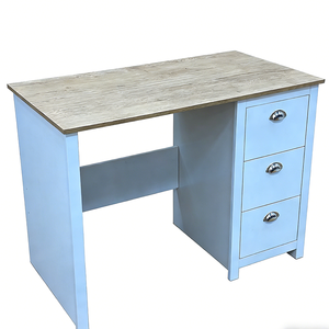 Escritorio Gerencial Moderno Blanco de 3 Cajones con Almacenamiento para Uso Comercial en Oficina - Escritorio de Computadora Duradero con Cajones de Madera - Product Image 1