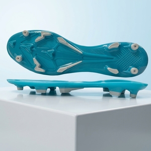 Chaussure de football FG pleine taille à semelle brute GY-24147, versions carbone et couleur unie, semelle vierge non finie pour usine OEM de chaussures - Product Image 2