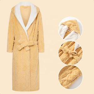 Albornoces de franela con cuello vuelto o con capucha de Jacquard personalizados para Hotel Albornoz de lana de Coral de poliéster de spa de calidad superior - Product Image 2