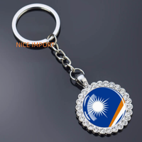 Porte-clés fleur en strass drapeau de Madagascar, très populaire, pour sac à dos, décoration de clés, breloque de portefeuille, souvenir de voyage