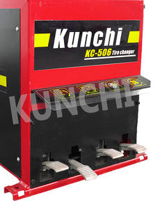 Machine à monter les pneus KC-506 avec bras de support, démonte-pneus automatique inclinable avec tête de bras articulée pour ateliers et entreprises - Product Image 4