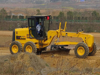 Mini niveleuse 717T à haut rendement opérationnel avec prix avantageux pour le nivellement du terrain, vente chaude
