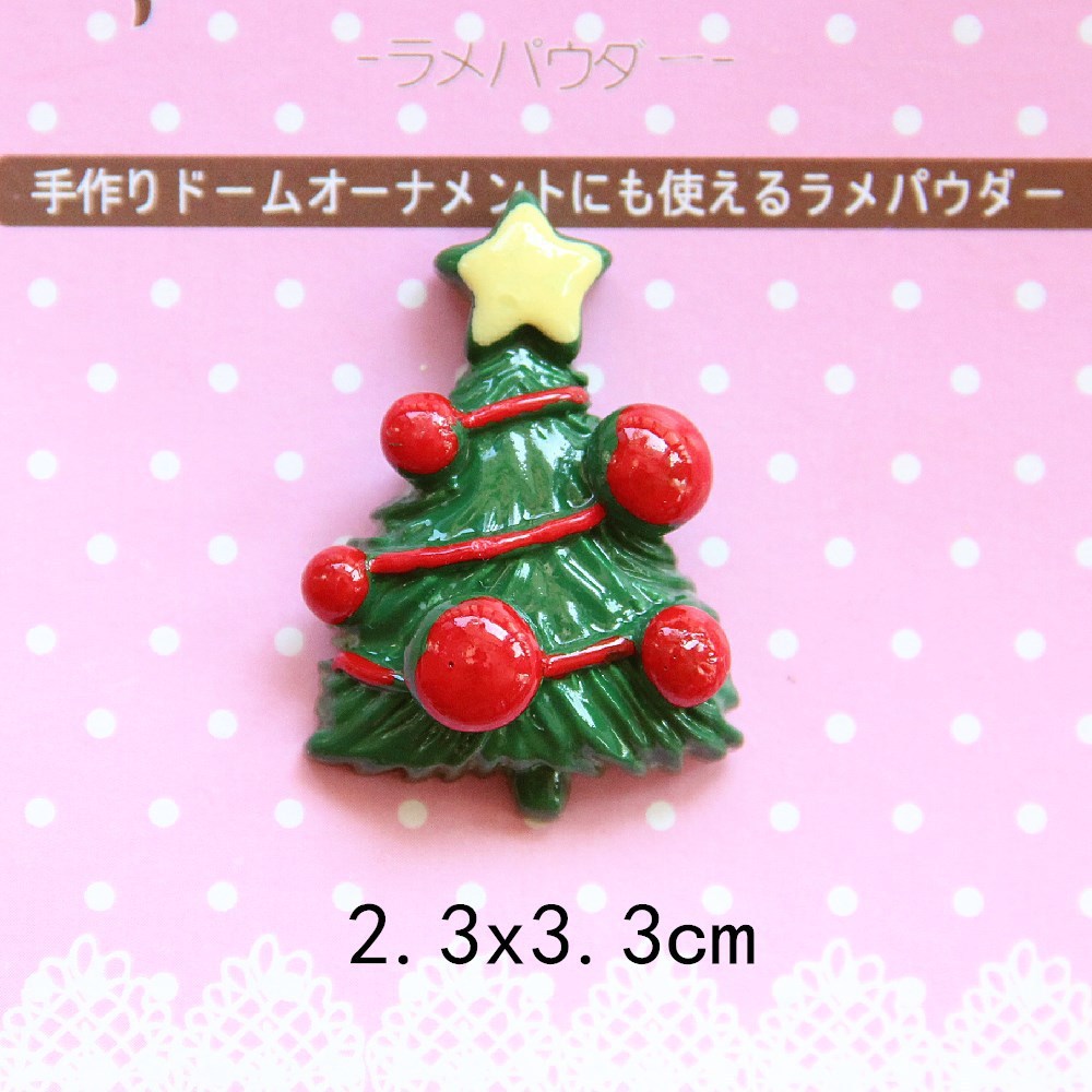 Red ball christmas tree