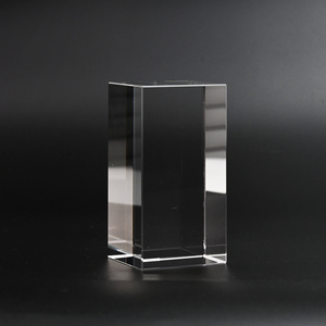 Chất lượng cao K9 pha lê khối trong suốt hình chữ nhật khối rắn với 3D khắc laser biểu tượng tùy chỉnh - Product Image 1