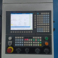 Fraiseuse CNC 5 axes de haute qualité meilleur centre d'usinage vertical pour multifonctionnel à usage moyen avec système de contrôle Fanuc