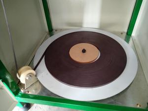 Hoeksnijmachine Voor Het Snijden Van Zachte Rubberen Strips En Magnetische Strips Met Op Maat Gemaakte Lengtes En Nauwkeurige Hoeken Van 45 Graden - Product Image 2