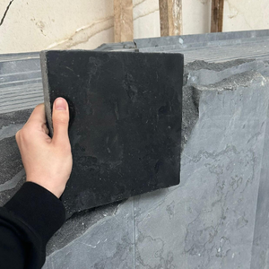 Dalles de pavage gris Blacklime de qualité supérieure, découpe naturelle, pose aléatoire, revêtement de sol extérieur durable, aménagement paysager de villa traditionnelle - Product Image 4