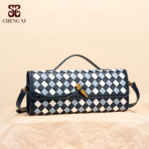 حقيبة سهرة نسائية جديدة فاخرة بنمط مربعات، حقيبة أنيقة بنمط شبكي ماسي، حقيبة كتف واحدة متعددة الاستخدامات - Product Image 4
