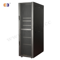 Armoire serveur au sol à 2 niveaux et 42U avec serrure à poignée combinée pour contrôler l'accès aux appareils informatiques