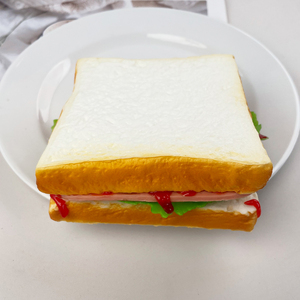Modèle de sandwich carré en plastique écologique, imitation pain grillé avec bacon, jambon et laitue - Product Image 5