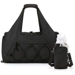Tas Yoga Tote Ringan dengan Kantong Sepatu untuk Wanita, Tas Travel Multifungsi untuk Akhir Pekan dengan Kantong Basah dan Kantong Botol - Product Image 2