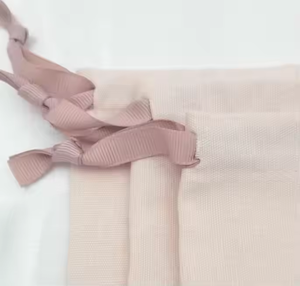 Bolsa de almacenamiento de velas de algodón de tela de regalo para invitados de boda pequeña rosa con logotipo personalizado bolsa con cordón de muselina de lino suave - Product Image 5