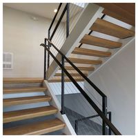 Escalier droit résidentiel sur mesure Prima Modern Indoor