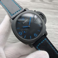 Montre automatique de sport pour hommes, boîtier en fibre de carbone, cadran noir, fenêtre de date, aiguilles lumineuses bleues, montre-bracelet en cuir noir