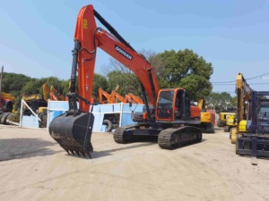 รถขุดมือสอง Doosan DX300 รถขุด 30 ตัน เครื่องจักรกลหนักสำหรับงานดิน ขาย - Product Image 4