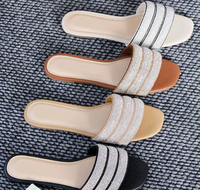 Sandales plates tendance pour femme, haute qualité, vente chaude au kilo, style philippin, lot de chaussures d'occasion mixtes pour l'été