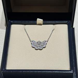 Collier en argent pur S925, luxe léger, exquis, bleu et blanc, attrape-rêves en forme de V, pendentif à franges, tendance cool pour femmes - Product Image 3