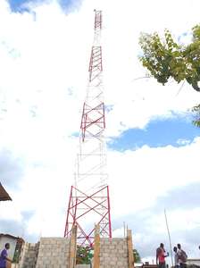 20m-40m-50m-60m-150m Télécommunication <span class=keywords><strong>TV</strong></span> Galvanisé à chaud Tour d'antenne à <span class=keywords><strong>4</strong></span> angles de jambe - Product Image 4