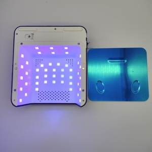 Séchoir à ongles sans fil <span class=keywords><strong>48</strong></span> watts de conception simple <span class=keywords><strong>lampe</strong></span> de photothérapie <span class=keywords><strong>UV</strong></span>/LED pour manucure rechargeable protégée contre les <span class=keywords><strong>UV</strong></span> pour vernis à ongles en gel - Product Image 3