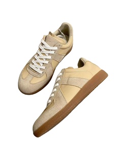 Chaussures de sport d'entraînement allemandes 2026 en cuir de vachette souple, légères et respirantes, unisexe, à semelle plate, personnalisables - Product Image 3