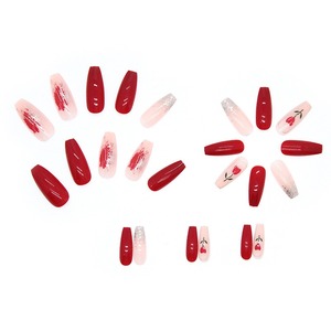 Suministros para <span class=keywords><strong>uñas</strong></span> Productos <span class=keywords><strong>de</strong></span> belleza Prensa en las <span class=keywords><strong>uñas</strong></span> Venta al por mayor Tulipán rojo Diamante <span class=keywords><strong>de</strong></span> imitación Plata Onda Usable Puntas <span class=keywords><strong>de</strong></span> <span class=keywords><strong>uñas</strong></span> acrílicas artificiales - Product Image 3
