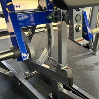 Machine à Squat en V Ajustable à Charge Libre Kaishi, Équipement Commercial de Musculation pour Entraînement des Jambes en Arc Naturel, Idéale pour les Cuisses et les Fessiers
