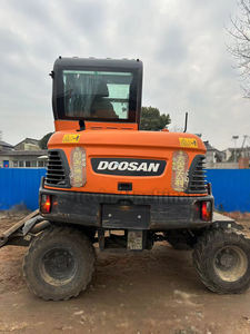 Ventes à bas prix, excavatrice Doosan 60w 5,5 tonnes, petits pneus de chantier, à vendre, d'occasion - Product Image 4