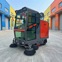 Nouvelle Balayeuse Électrique Autoportée Premium, Largeur de Nettoyage 2050mm, Machine de Nettoyage de Sols Industrielle à Aspiration 48V 2400W pour Aéroports et Usines