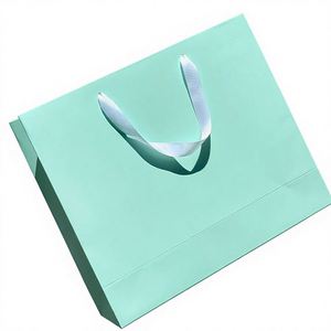 Bolsa de Cartón Blanca Ecológica con Puntos Azules y Asa de Cinta para Promoción de Tiendas de Ropa, Compras y Embalaje de Regalos - Product Image 1