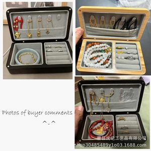 Caja de joyería de madera con bandeja de terciopelo, rectangular, de madera maciza, elegante, para guardar collares, pulseras, anillos, para viajes - Product Image 1