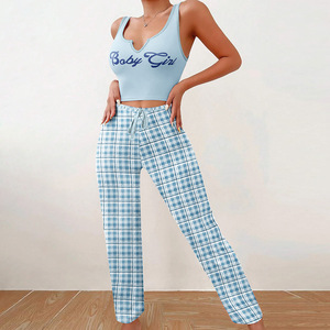 Ensemble de pyjama en mousseline pour femmes, veste à carreaux, haut à imprimé lettres, col en V, respirant, séchage rapide, taille élastique pour l'été/l'automne/le printemps - Product Image 2