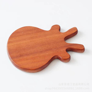 Tabla de cortar de cuerno de ciervo de madera, forma redonda, para servir frutas, postres, pizza y pan. - Product Image 3
