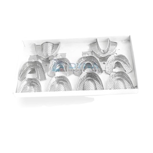 Ensemble de 20 plateaux à empreintes dentaires, instruments dentaires solides et perforés - Product Image 1