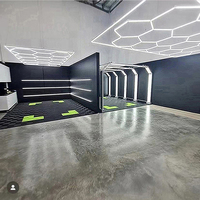Vente d'usine Hexagonal Grille Garage Lampe Led Morden Plafond Pour Auto Detailing Shop Garage Lumières Led Travail Garage Lumières