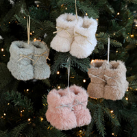 Handgefertigte Plüsch-Weihnachtsstiefel-Ornamente, Bunte Flauschige Kurze Stiefelchen mit Schleife für Weihnachtsbaum-Hängedekoration