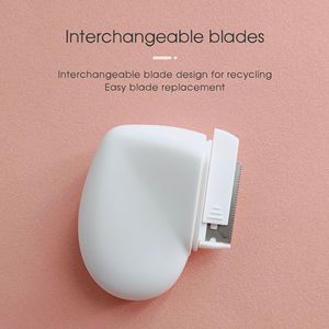 Mini rasoir à <span class=keywords><strong>sourcils</strong></span> design cœur tendance, outil de dermaplaning facial portable et indolore, <span class=keywords><strong>tondeuse</strong></span> à <span class=keywords><strong>sourcils</strong></span> de précision en acier inoxydable - Product Image 4