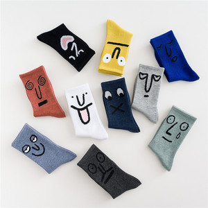 <span class=keywords><strong>Chaussettes</strong></span> en coton <span class=keywords><strong>personnalisées</strong></span> avec un <span class=keywords><strong>visage</strong></span> souriant, <span class=keywords><strong>chaussettes</strong></span> amusantes et mignonnes en tricot pour femme - Product Image 3