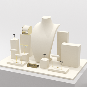 MASON Set de Présentoirs de Luxe sur Mesure pour Vitrine et Comptoir à la Dernière Mode, en Microfibre et Cadre Métallique - Product Image 1