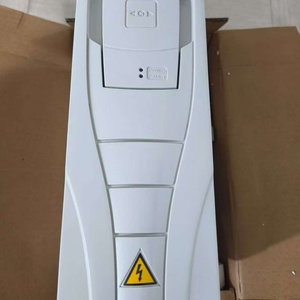 ACH550-UH-012A-2 ACH550UH012A2 ไดรฟ์ปรับความถี่ 3 กิโลวัตต์ 208-240 โวลต์ 11.8 แอมป์ สามเฟส สำหรับ PLC - Product Image 1