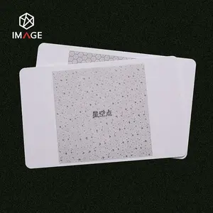 Zwei schicht iger Micro Lenticular 3D Motion Sticker mit Fälschung schutz und dynamischem Stereo effekt