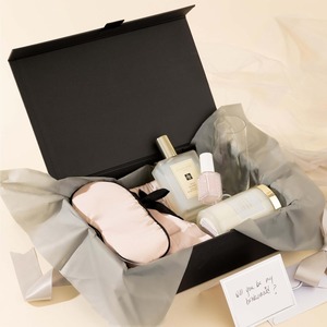 ชุดกล่องของขวัญเทศกาลสีดำขายส่ง พร้อมริบบิ้น การ์ดอวยพร และกระดาษรอง - อุปกรณ์บรรจุภัณฑ์ของขวัญคริสต์มาสและปีใหม่ - Product Image 4