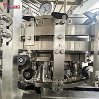 Machine de remplissage et de scellage de canettes électriques entièrement automatique pour boissons gazeuses, facile à utiliser, économie d'énergie
