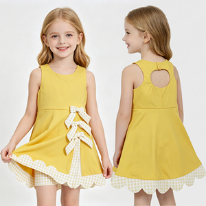 En stock: Vestido sin espalda con lazo y sin mangas para niñas, con estampado floral a cuadros. Ropa infantil al por mayor, de fábrica y boutique, de moda. - Product Image 6