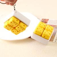 Portachiavi Antistress Stampato in 3D con 4 Griglie e Pulsanti a Forma di Formaggio, Ciondolo per Borsa, Ornamento da Scrivania, Accessorio Gioiello