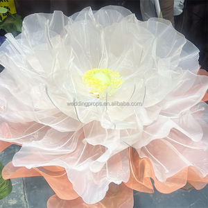 Expositor de ventana de mariposa gigante y flor púrpura gigante artificial para eventos de fiesta de boda - Product Image 2