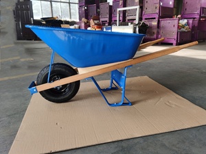 Carretilla de Metal de Alta Calidad, Resistente y Duradera, Modelo WH6600, Capacidad de Carga de 300 kg, para Uso en Construcción y Jardinería - Product Image 3