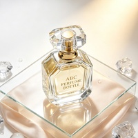 Flacon de parfum vide de luxe populaire, forme polygonale carrée, 30ml, 50ml, 100ml, avec pompe pulvérisatrice à sertir, boîte d'emballage personnalisée