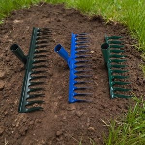 Rastrello da Giardino Robusto per Diserbo, Testa in Metallo Resistente con Manico Lungo per Livellamento del Terreno, Agricoltura e Giardinaggio - Product Image 3